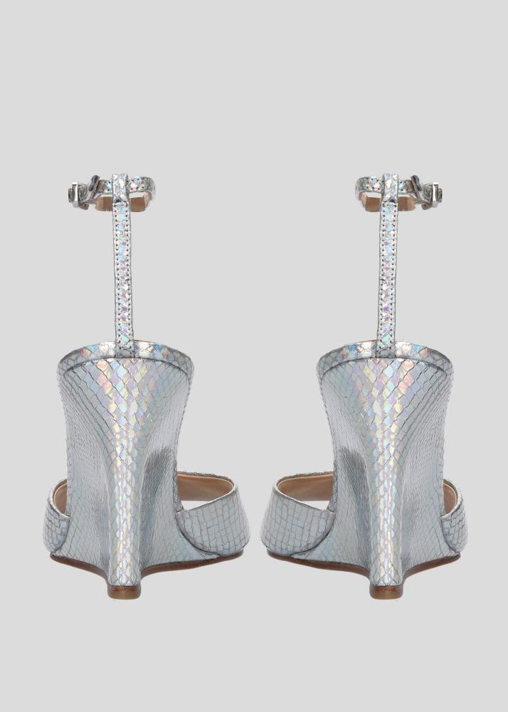 lola cruz ISABELLA SANDAL 95 ÚLTIMAS EDICIONES