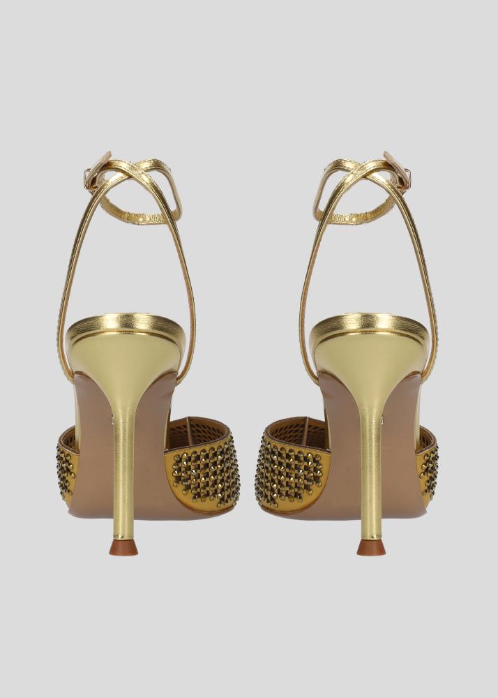lola cruz NOAMI PUMP 95 ÚLTIMAS EDICIONES