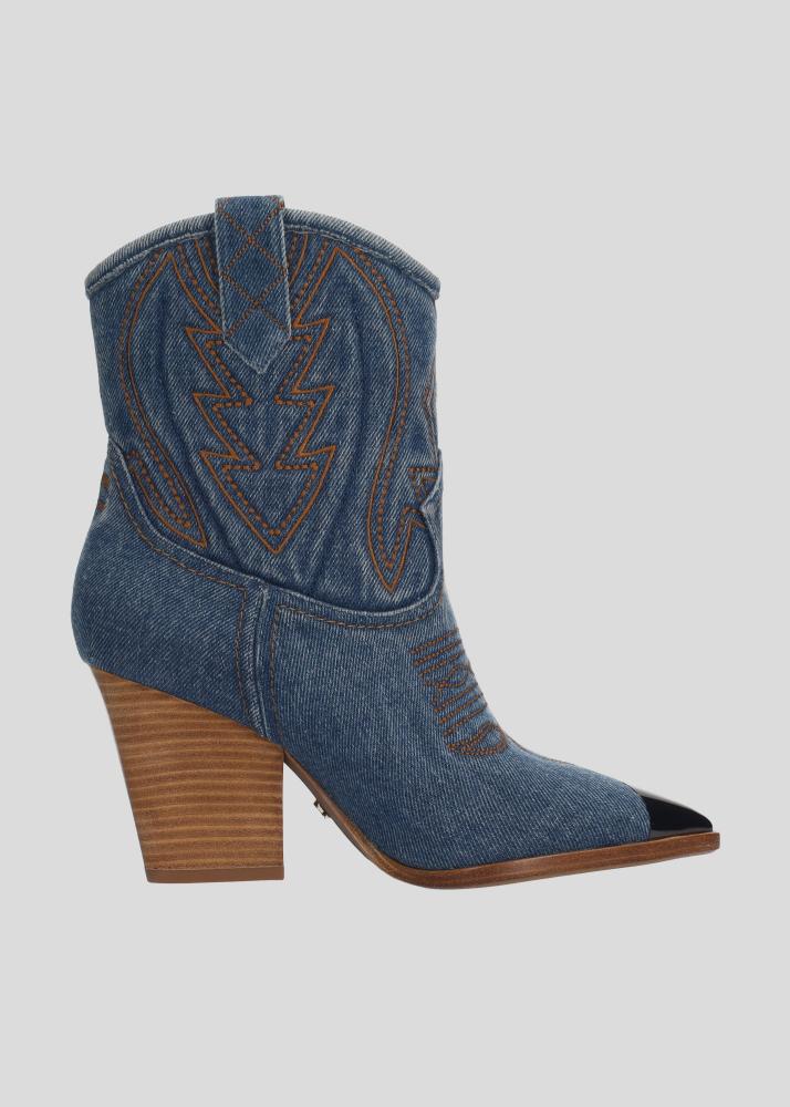 lola cruz GAMBELS BOOTS 85 En oferta