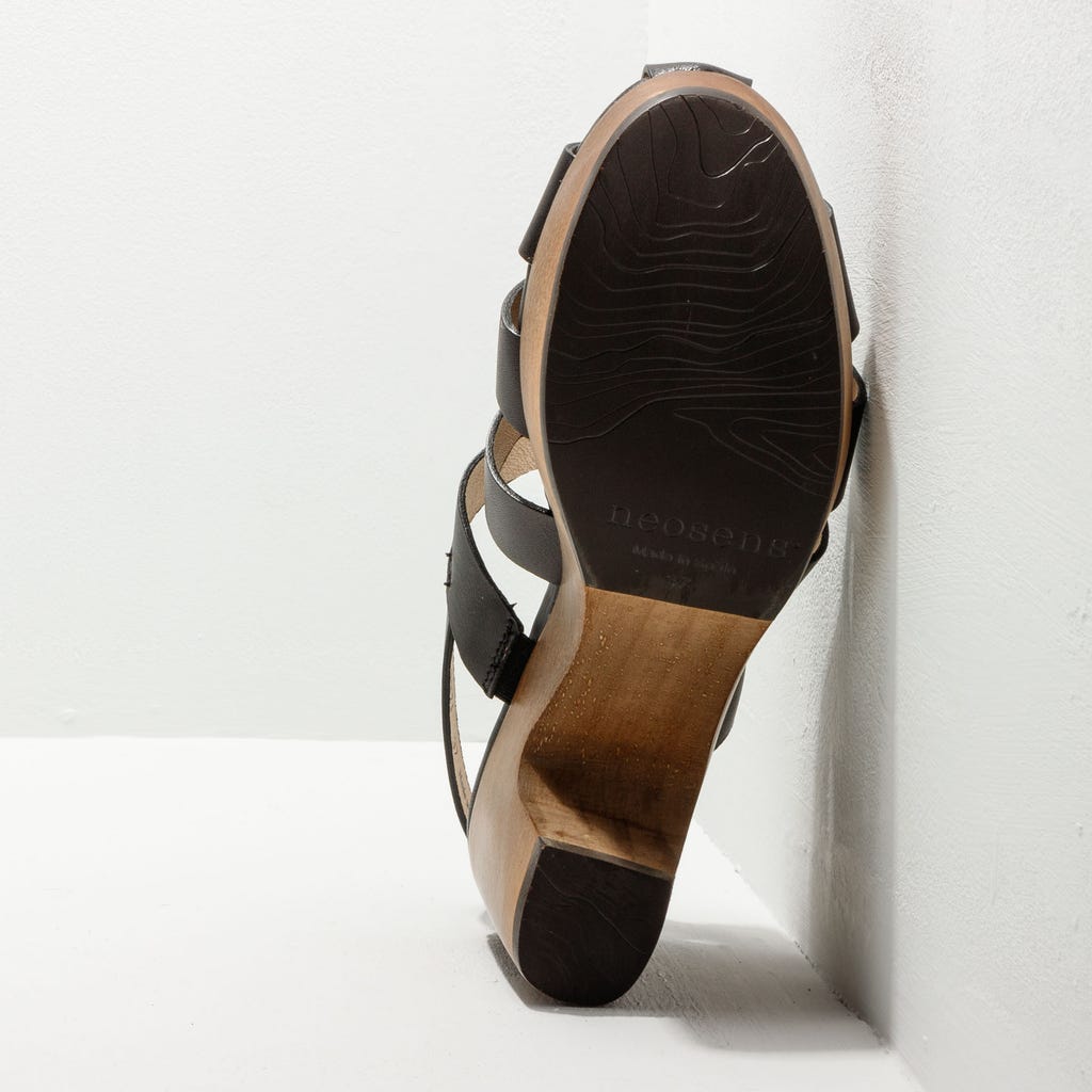 neosens S3271 RESTORED SKIN EBONY/ ST.LAURENT SANDAL Ofertas