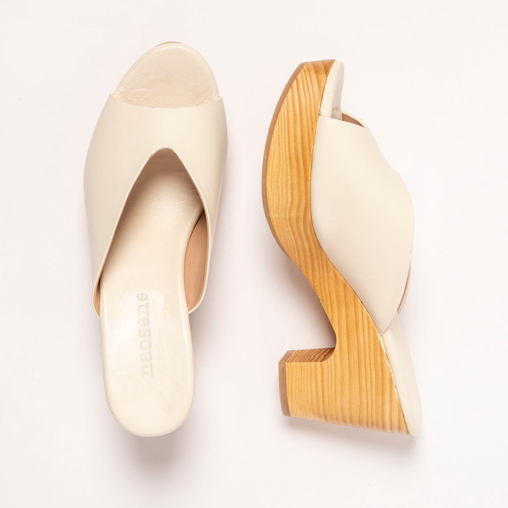 neosens S3274 NAPPA CREAM/ ST.LAURENT SANDAL Últimos 3 días
