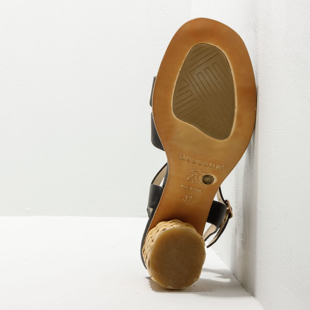 neosens S3302 RESTORED SKIN BROWN /MALVASIA Descuento