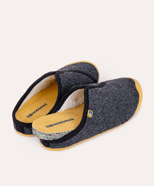 nordikas ZAPATILLAS DE CASA HOMBRE ARTIK NEGRO En oferta