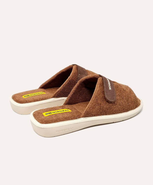 nordikas ZAPATILLAS DE CASA HOMBRE TOALLA MARRON Liquidación