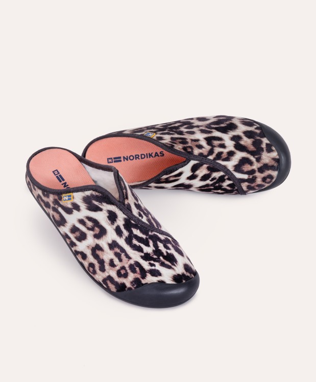 nordikas ZAPATILLAS DE CASA MUJER LINCE MARRON Solo hoy