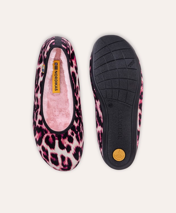 nordikas ZAPATILLAS DE CASA MUJER LINCE FRESA En oferta