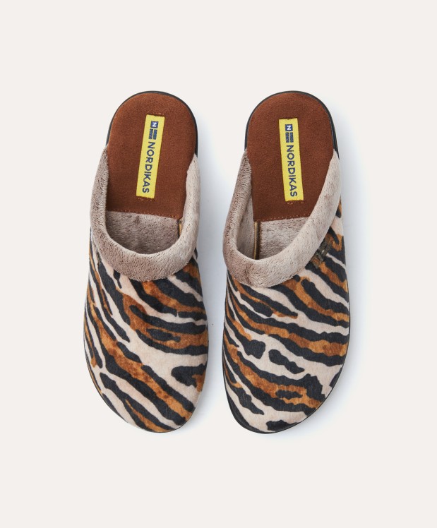 nordikas ZAPATILLAS DE CASA MUJER TANZANIA MARRON Ahorra y exporta