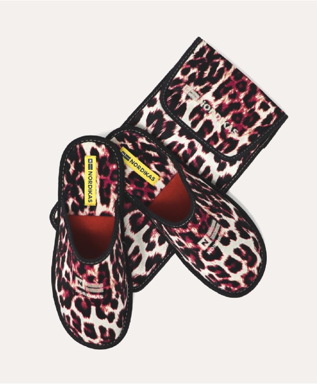 nordikas ZAPATILLAS DE VIAJE MUJER LINCE FRESA 2025