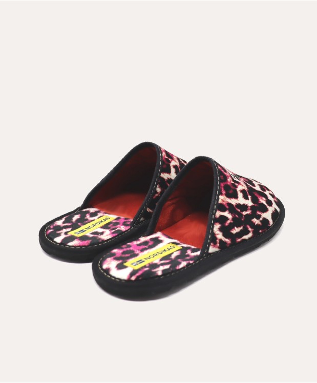 nordikas ZAPATILLAS DE VIAJE MUJER LINCE FRESA 2025
