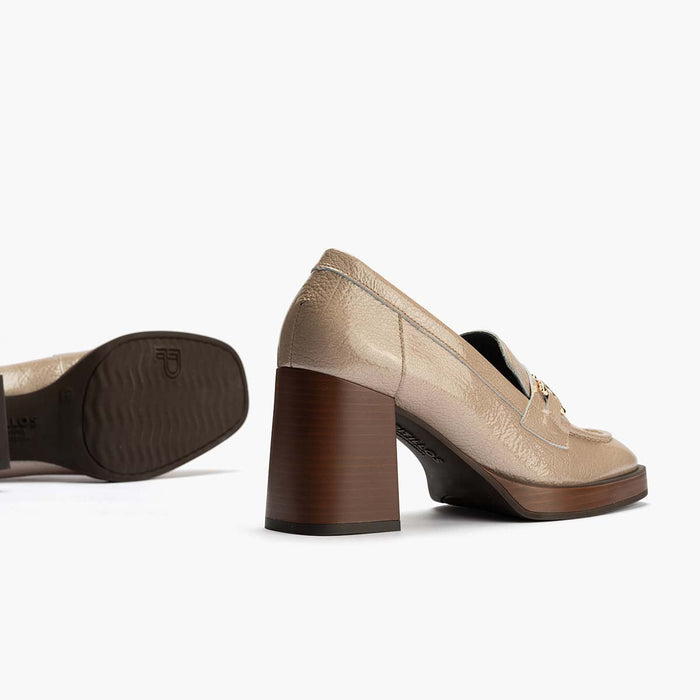 pitillos Mocasín Adorno para mujer color piedra Descuentos del mes