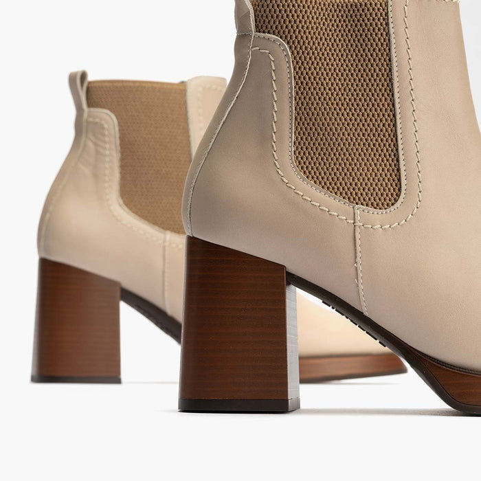 pitillos Botín Chelsea para mujer color piedra Última moda