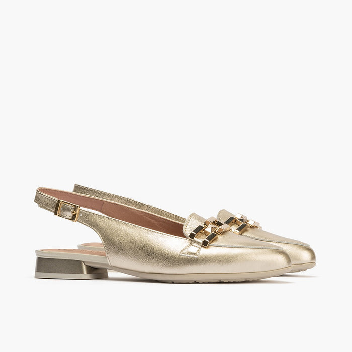 pitillos Mocasines de mujer destalonados en piel laminada con adorno cadena metálica DORADO Venta caliente