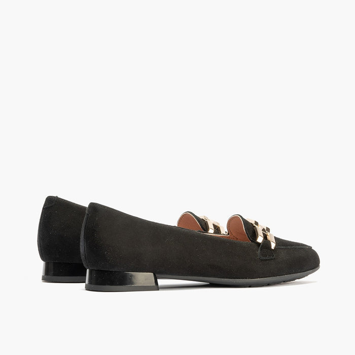 pitillos Mocasines de mujer en ante con adorno cadena metálica NEGRO En oferta