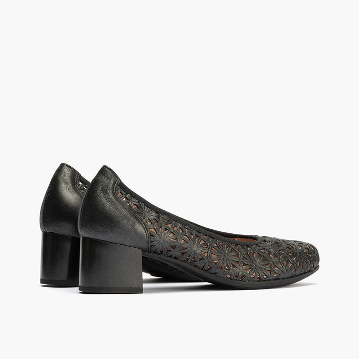 pitillos Zapatos de salón de mujer con piel picada y tacón medio NEGRO Mejor oferta