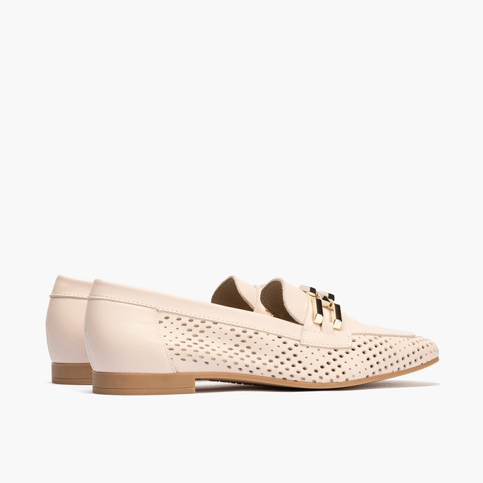 pitillos Mocasines de mujer en piel picados con adorno y tacón bajo ROSA Rebajas online