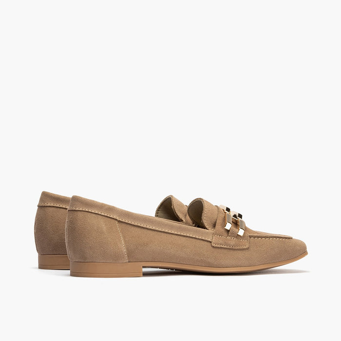 pitillos Mocasines de mujer en serraje con adorno y tacón bajo BEIGE Solo hoy