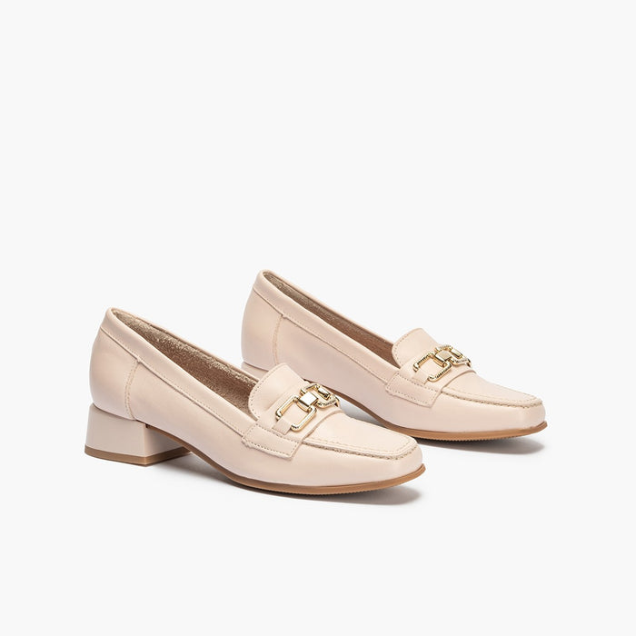 pitillos Mocasines de mujer en piel y adorno cadena metálica y tacón ROSA Solo queda un día