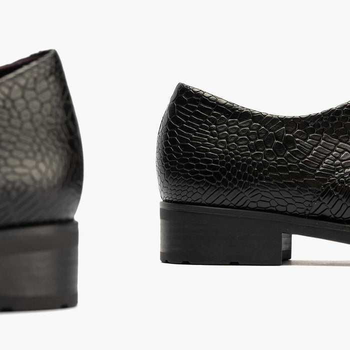 pitillos Blucher en Lagarto mujer color negro Solo hoy