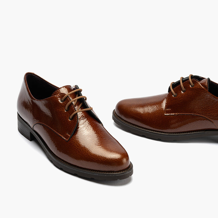 pitillos Blucher en Charol para mujer color cuero Tienda de fábrica