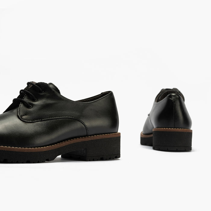 pitillos Blucher en Napa para mujer color negro ÚLTIMAS EDICIONES