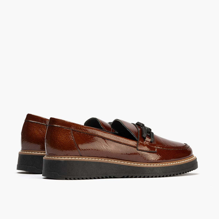 pitillos Mocasín Adorno de mujer color cuero En oferta