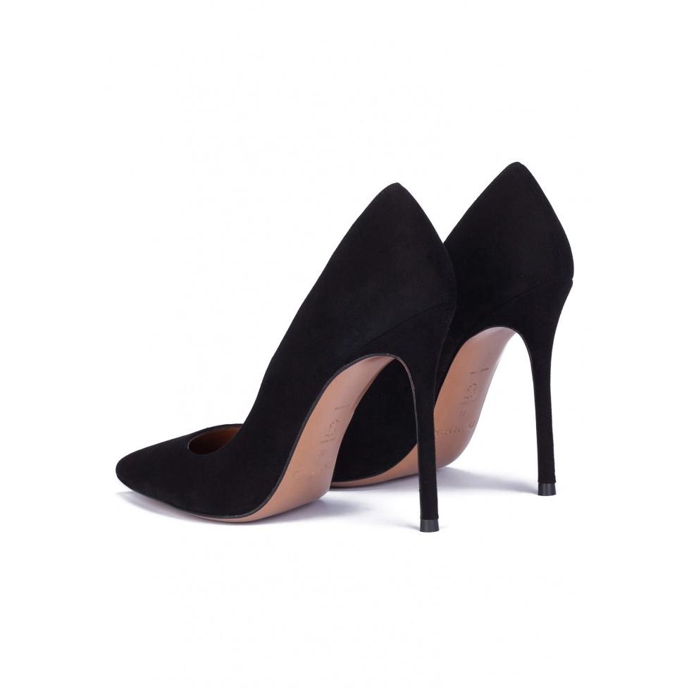 pura lópez Zapatos de salón con tacón alto en ante negro Descuento
