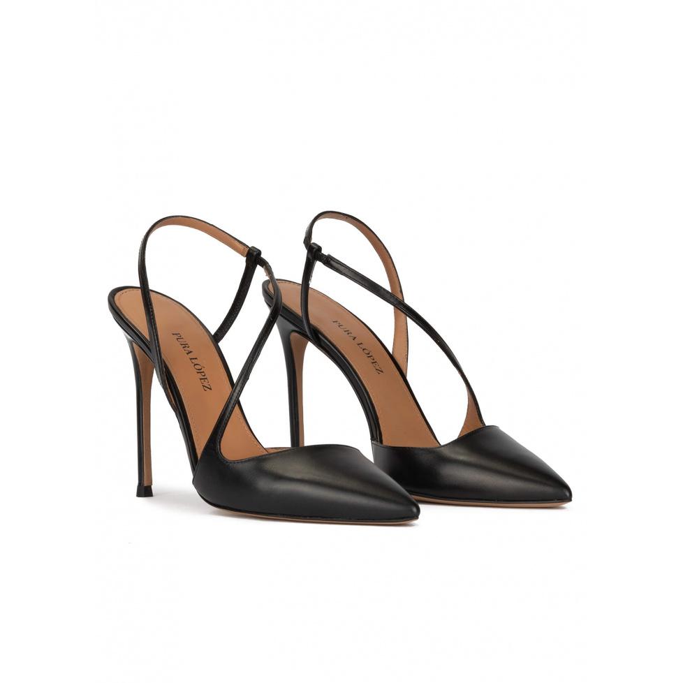 pura lópez Zapatos destalonados de punta afilada y tacón alto en piel color negro Mejor oferta