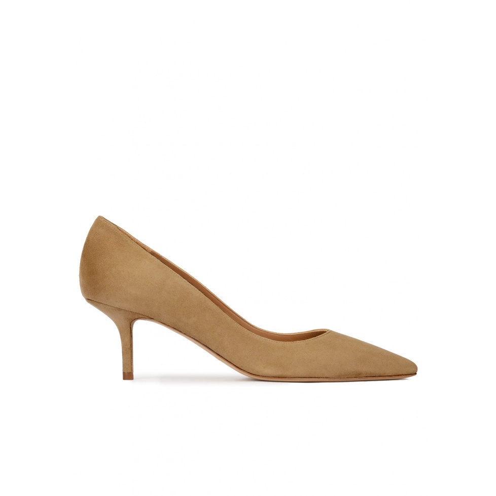 pura lópez Zapatos de tacón medio y punta fina en ante camel Oferta especial de fábrica