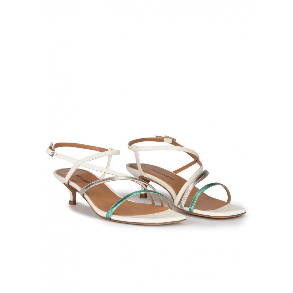 pura lópez Sandalias de tiras multicolor con tacón medio curvo En oferta