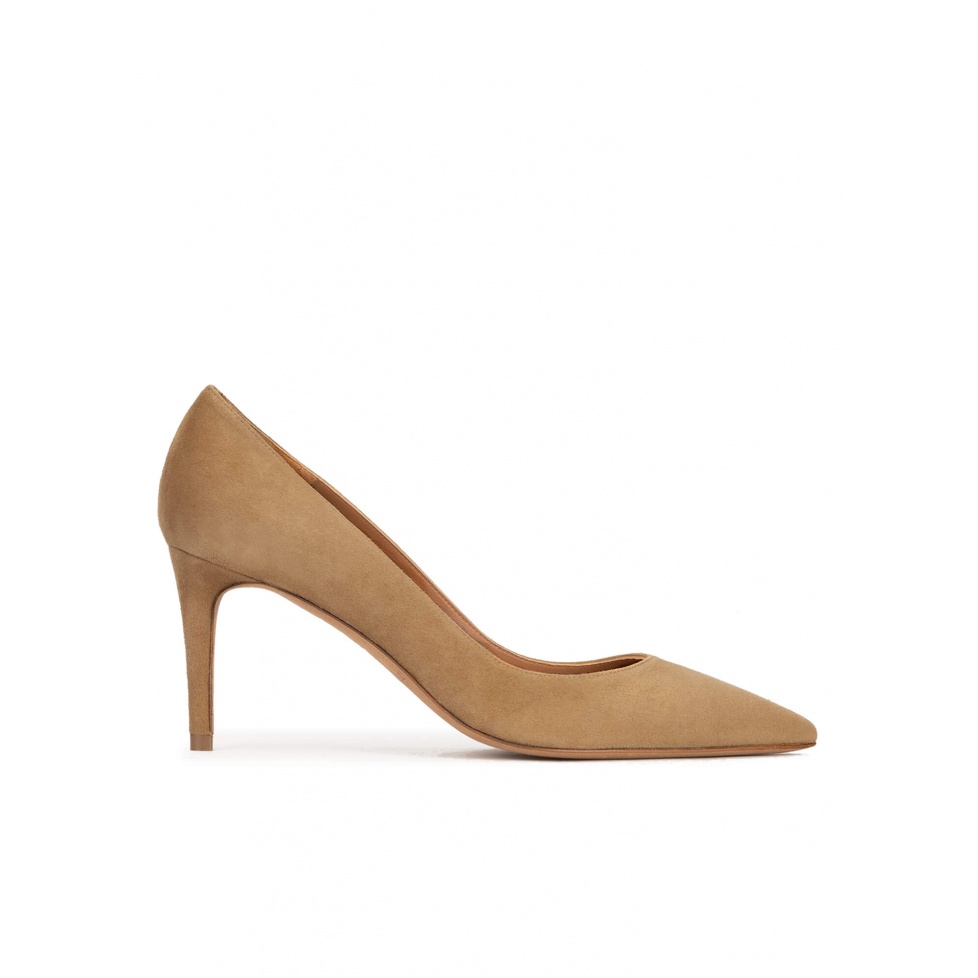 pura lópez Zapatos de punta con tacón de 7 5 cms en ante camel Gran oferta