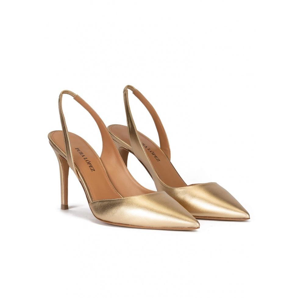 pura lópez Zapatos dorados de piel con tacón stiletto y punta fina Tienda
