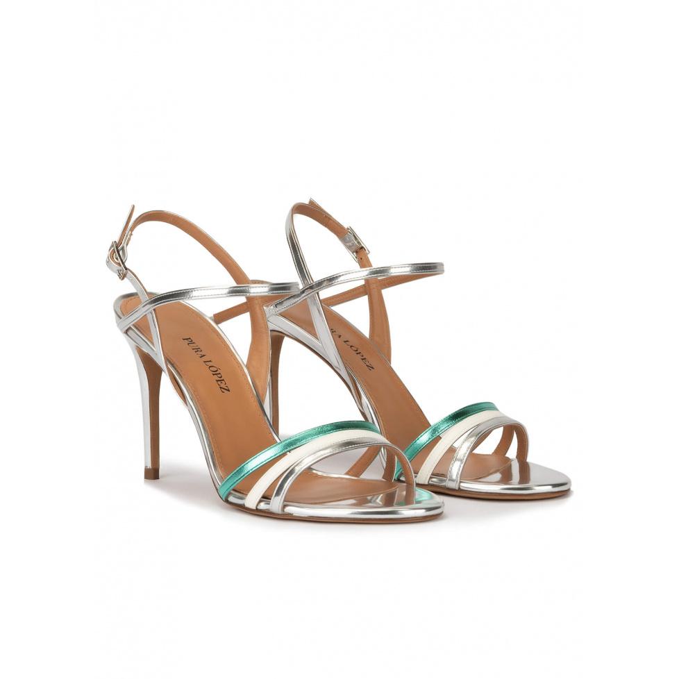 pura lópez Sandalias multicolor alto fino en piel metalizada Último día