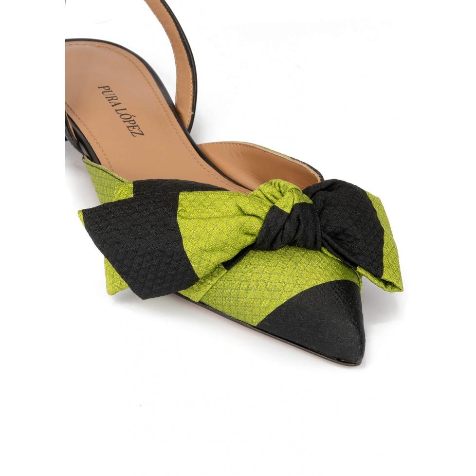 pura lópez Zapatos planos destalonados de punta fina en tejido verde y negro Liquidación