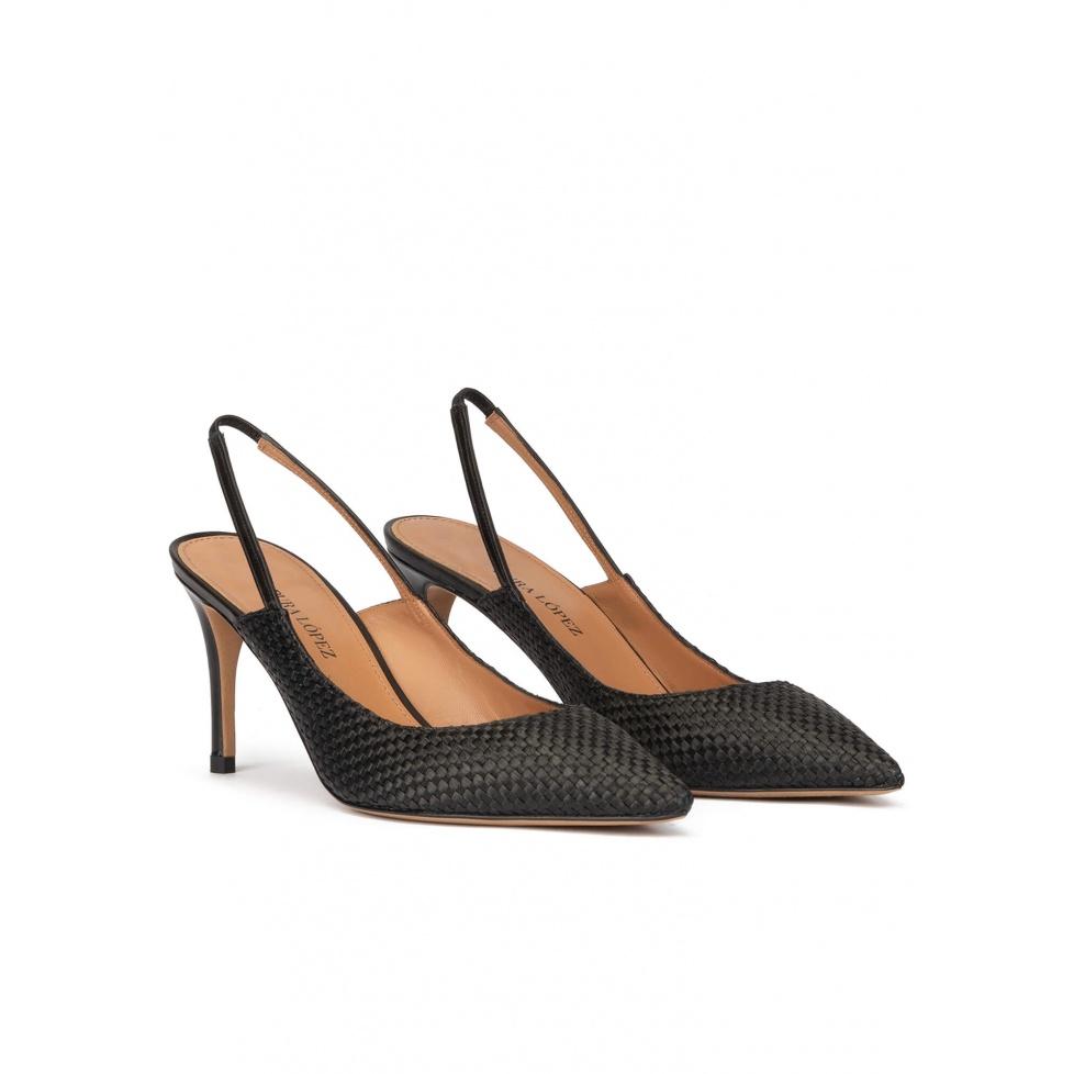 pura lópez Zapatos negros de tacón medio en rafia y piel Oferta especial