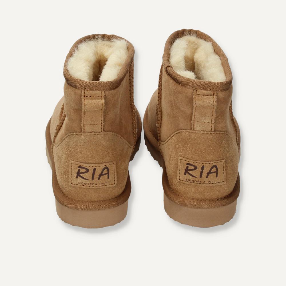 Ria Menorca Bota nieve Finlandia Camel Ahorra y exporta