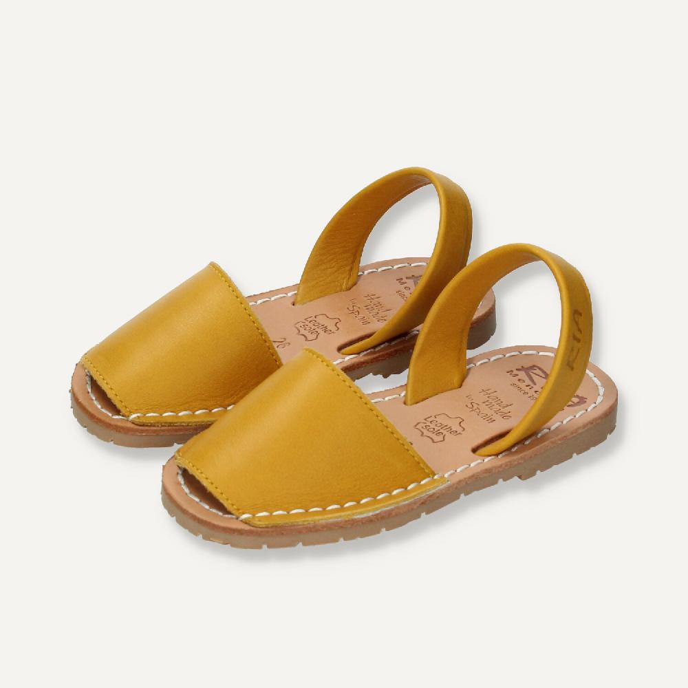 Ria Menorca Menorquina niño Menorca Amarillo Mostaza Tienda
