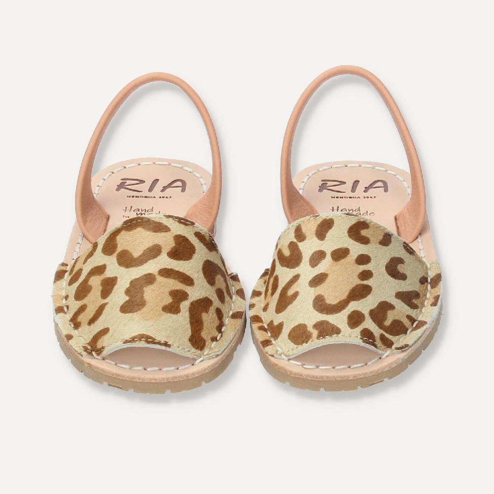 Ria Menorca Menorquina niña Madagascar Leopardo Último día