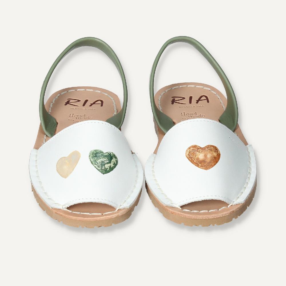 Ria Menorca Menorquina niña Pintado Corazones Promoción trimestral