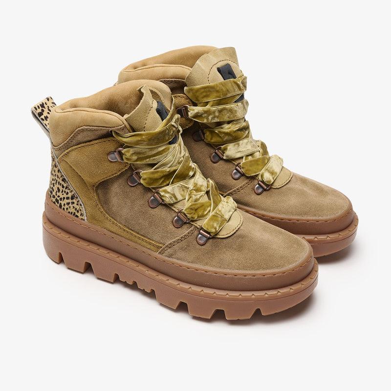 satorisan Unalome Hike Suede Gran oferta