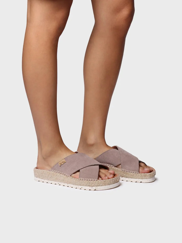 toni pons BALI-A - Sandalia plana con tiras cruzadas | BALI-A Ofertas de temporada