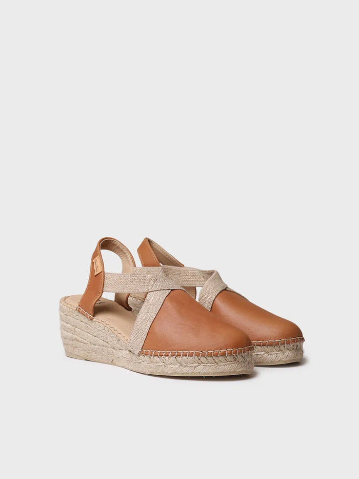 toni pons TUNDRA - Alpargata de mujer en piel con cuña y elásticos diseñada para un calce más ancho | TUNDRA Promoción por tiempo limitado