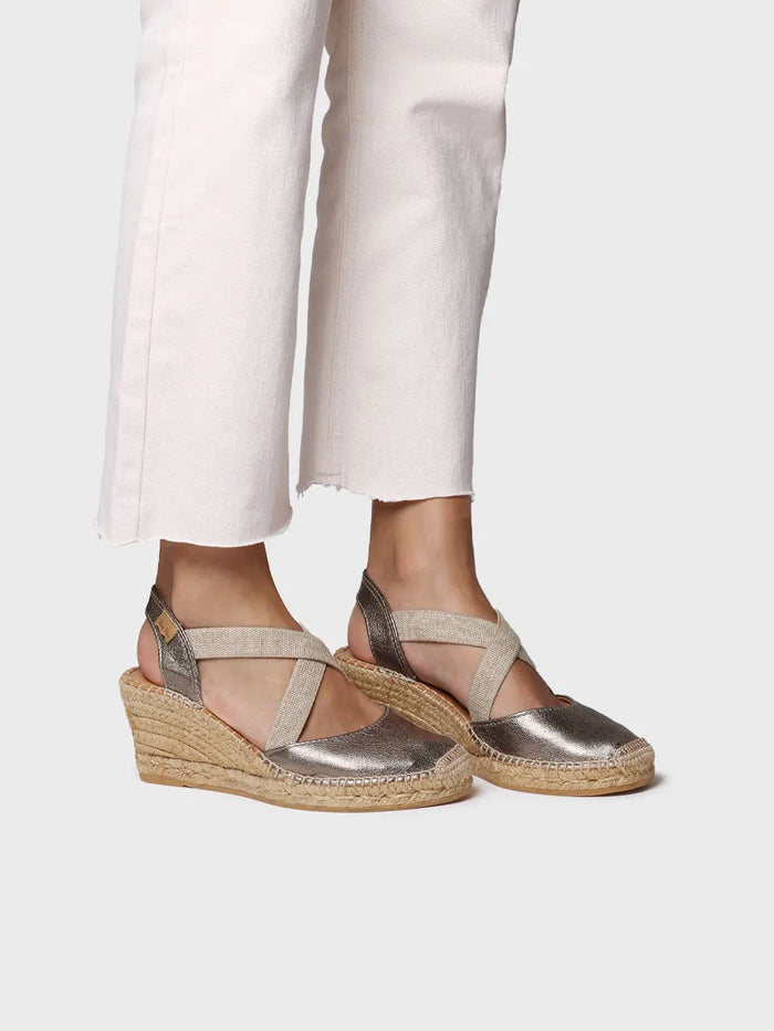 toni pons SABA-P - Alpargata de piel con cuña en color Turrón | SABA-P Mejor oferta