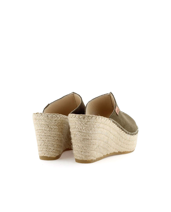 vidorreta Zueco en serraje kaki Dominica En oferta