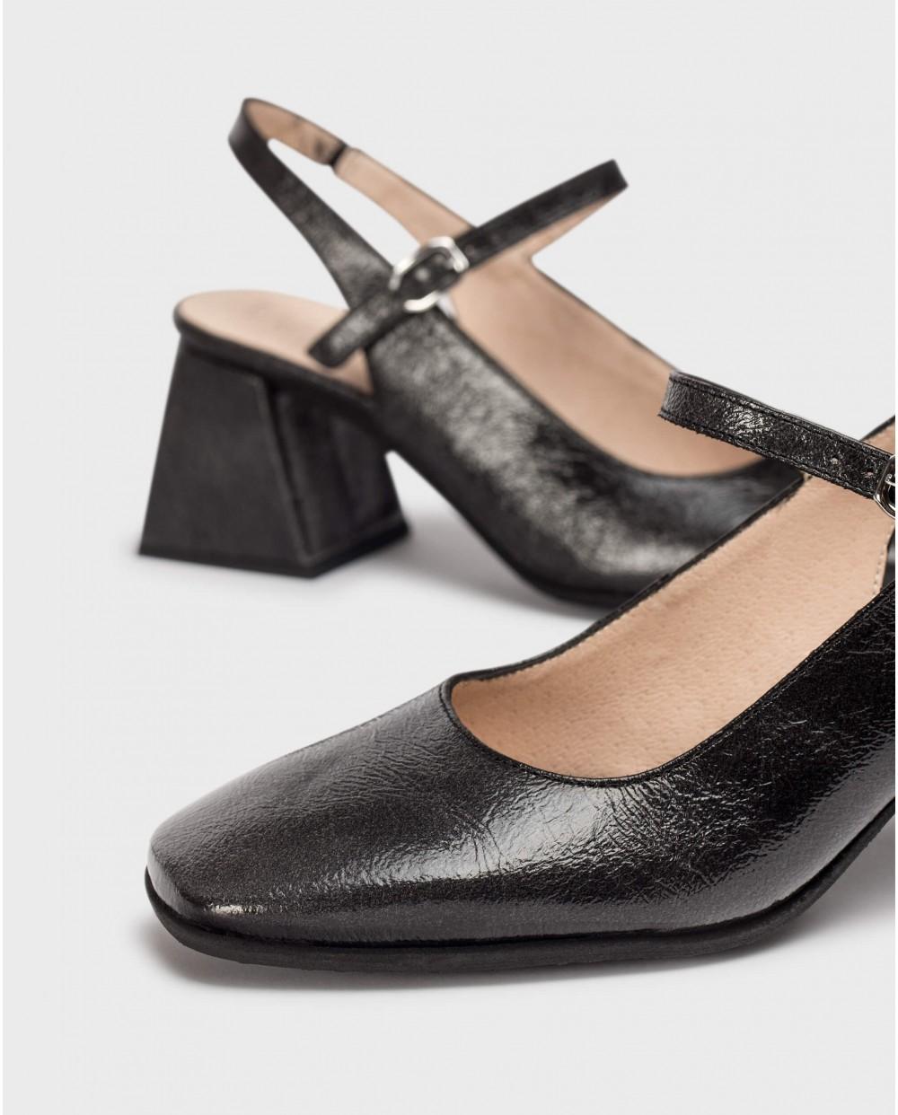 wonders Zapatos destalonados JANE Negros 2025