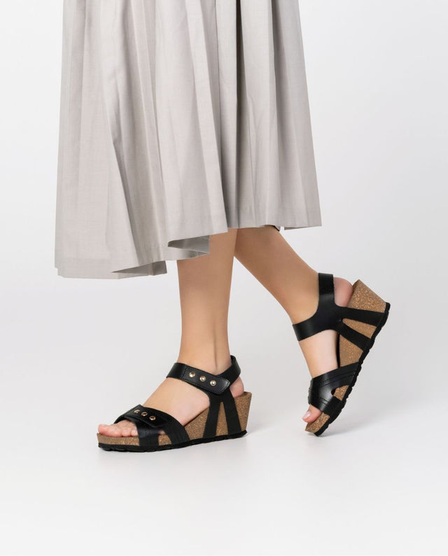 yokono Sandalia cuña Cadiz 303 negro Descuentos del mes
