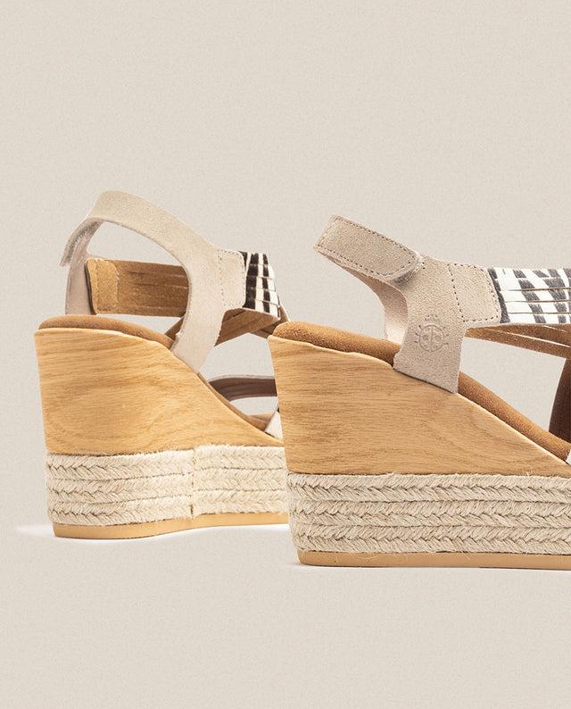 yokono Sandalia de cuña Mey 003 cebra En oferta