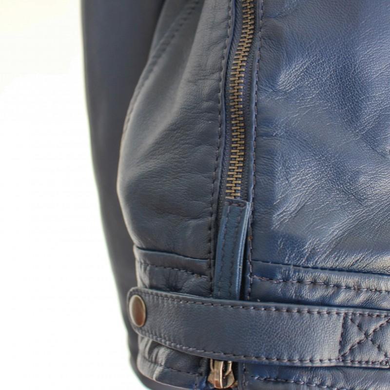 zerimar shoes Chaqueta con capucha de piel removible DEIKAO En oferta