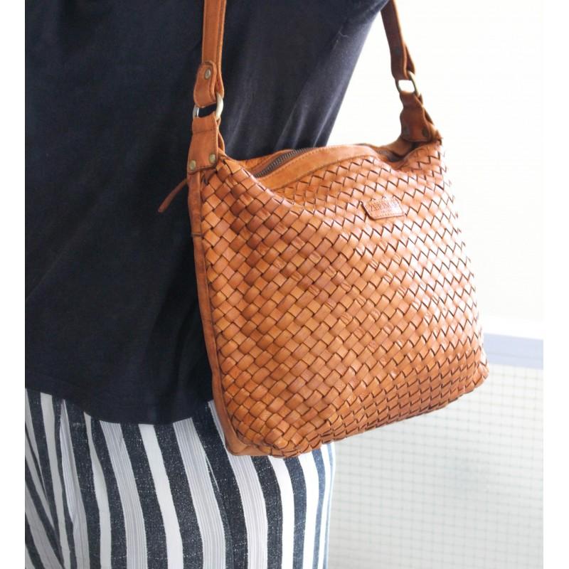 zerimar shoes Bolso de piel trenzado 36x26x6 cm Envío internacional gratuito